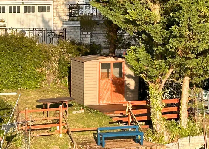 Appartement Avec Jardin Interieur 4 Pers Centre Ville